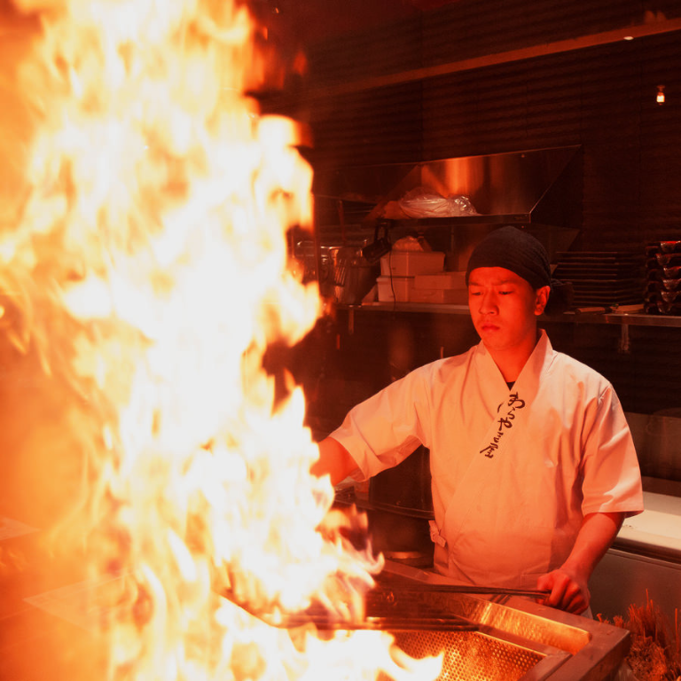 わらやき屋　北新地(大阪府大阪市北区/居酒屋・バー)_2